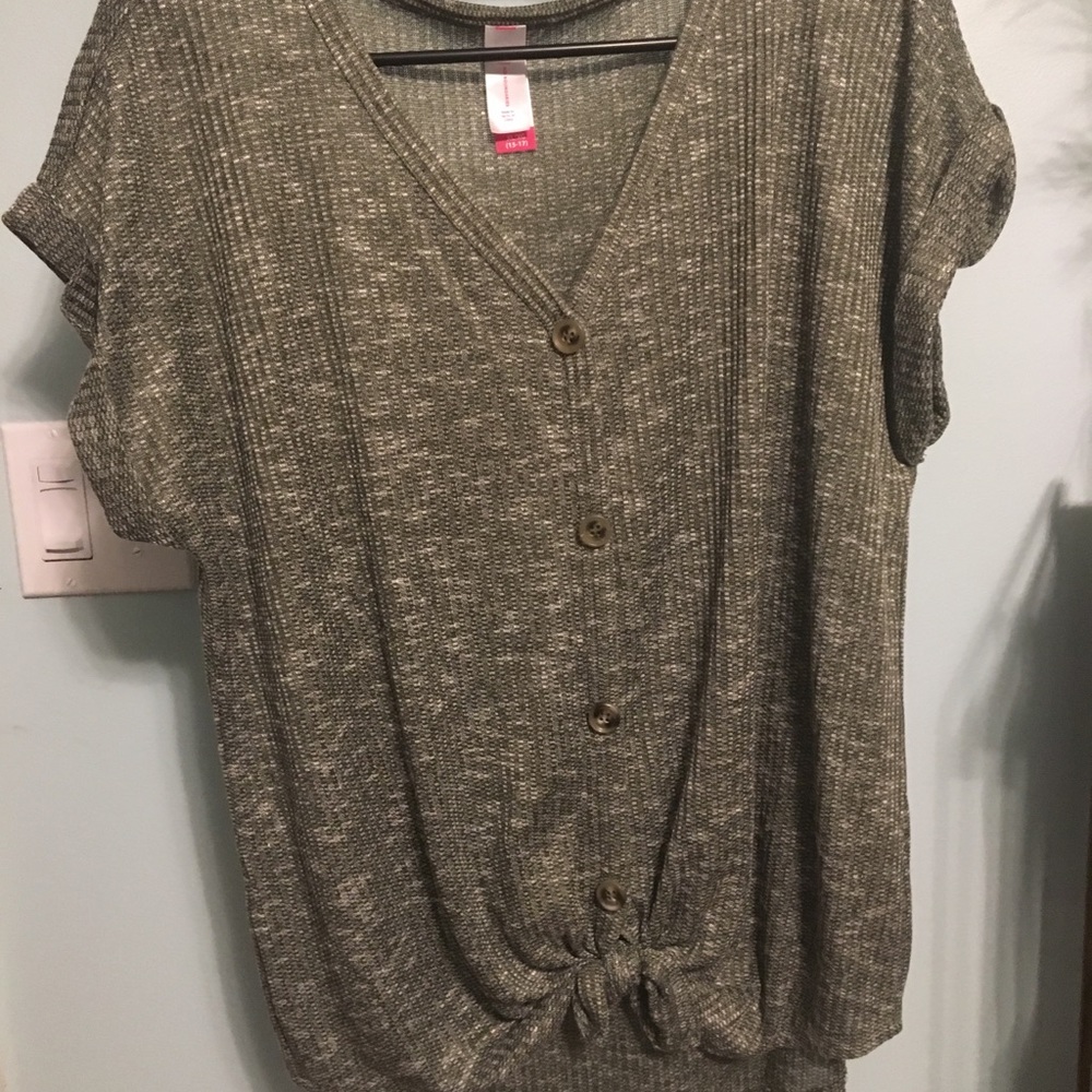 Green Front Tie Short Sleeve Top